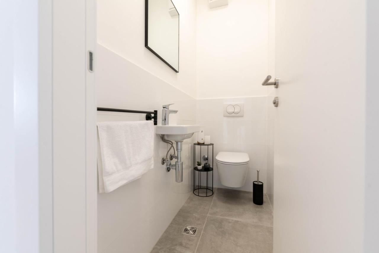 Dalmatia Apartment Znjan Split Eksteriør billede